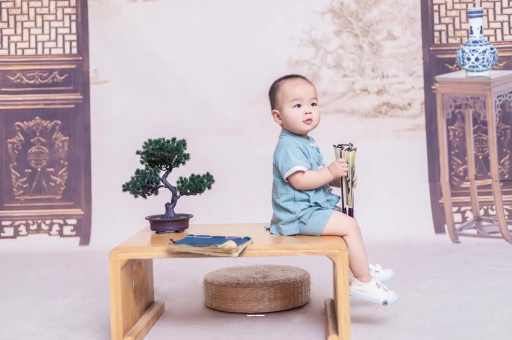 南安宝宝掉头发是怎么回事